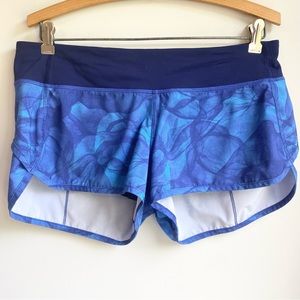 Lululemon speed up shorts 2.5” blue size 8